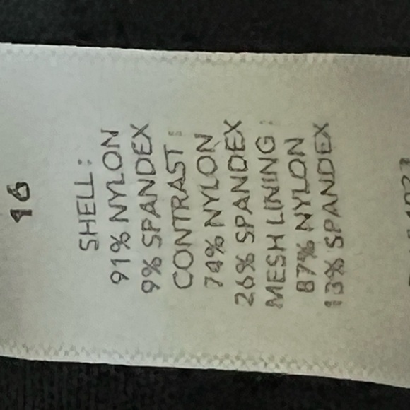 Athleta Headlands Hybrid High Rise Cargo Black Legging Women's Size 16 - Picture 9 of 11